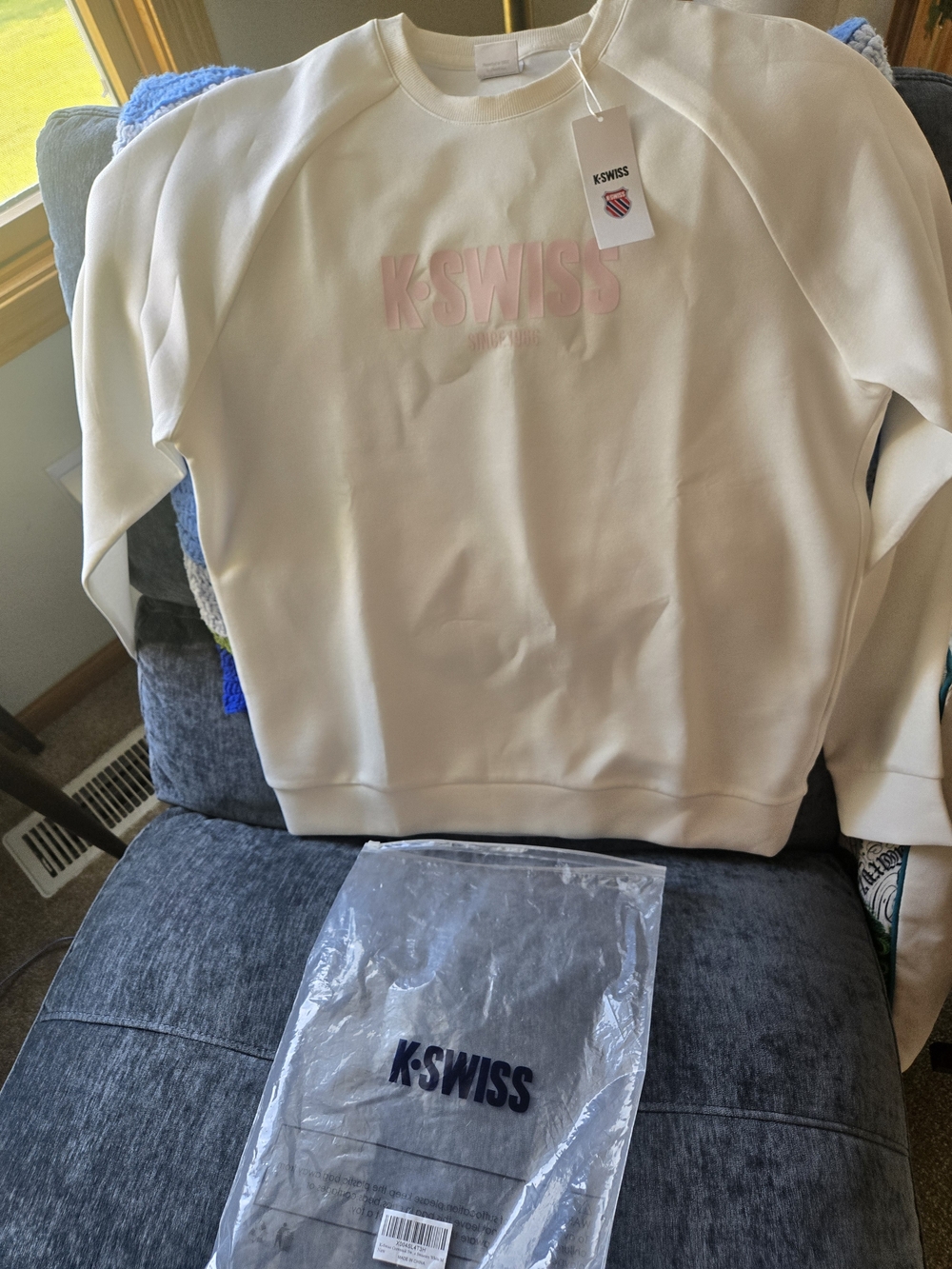 K-Swiss Heritage Sweatshirt with Pale Pink Logo